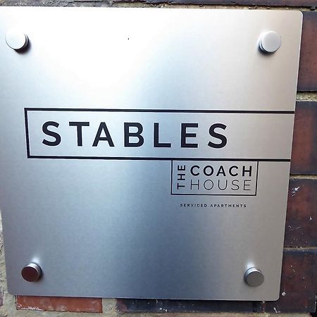 Stables At The Coach House Apartments 리즈 외부 사진